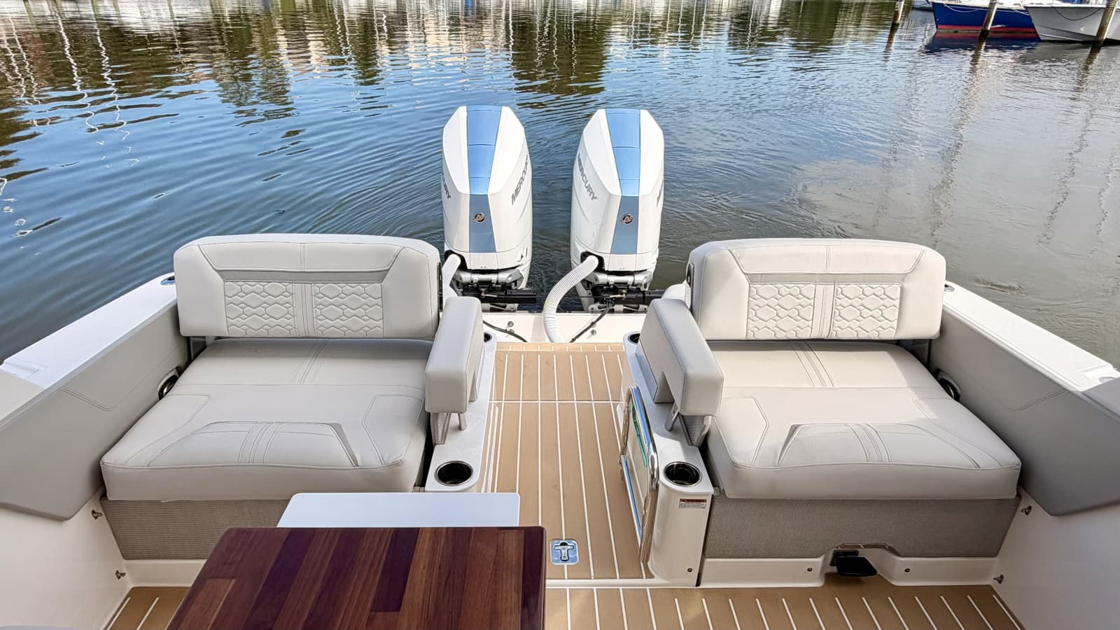 2026 Tiara Yachts 34 LX - Photo 20