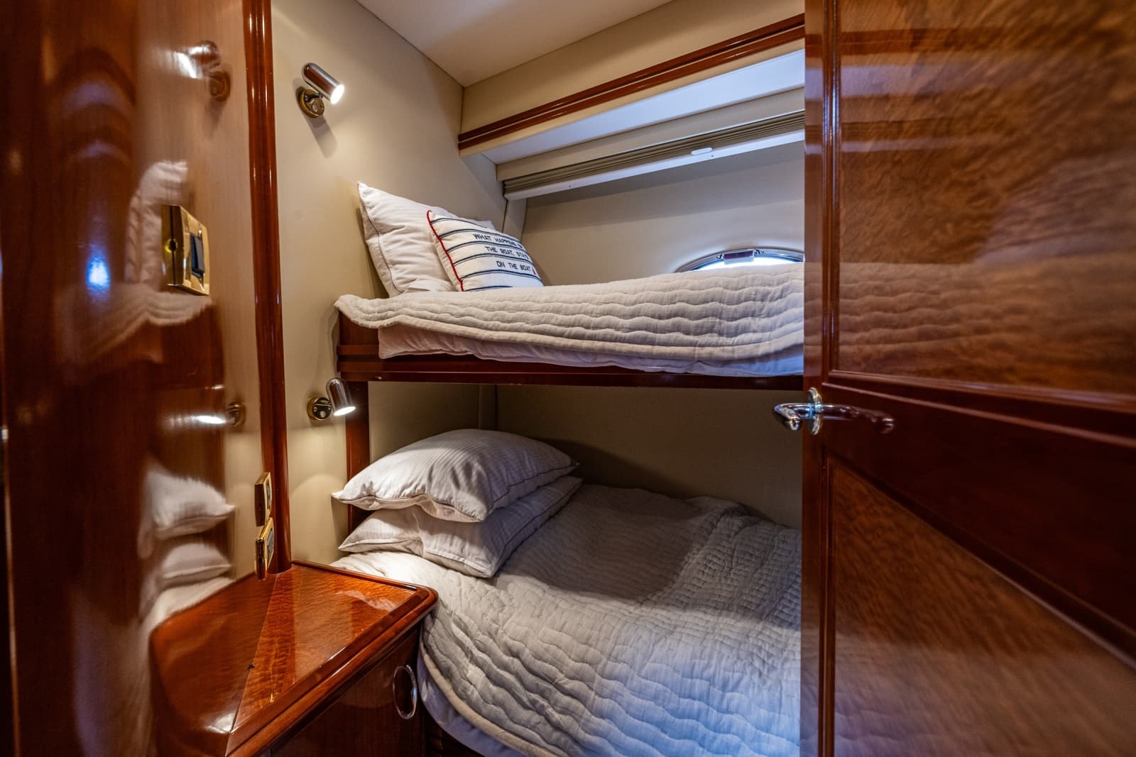 2003 Carver 530 Voyager Pilothouse - Photo 17