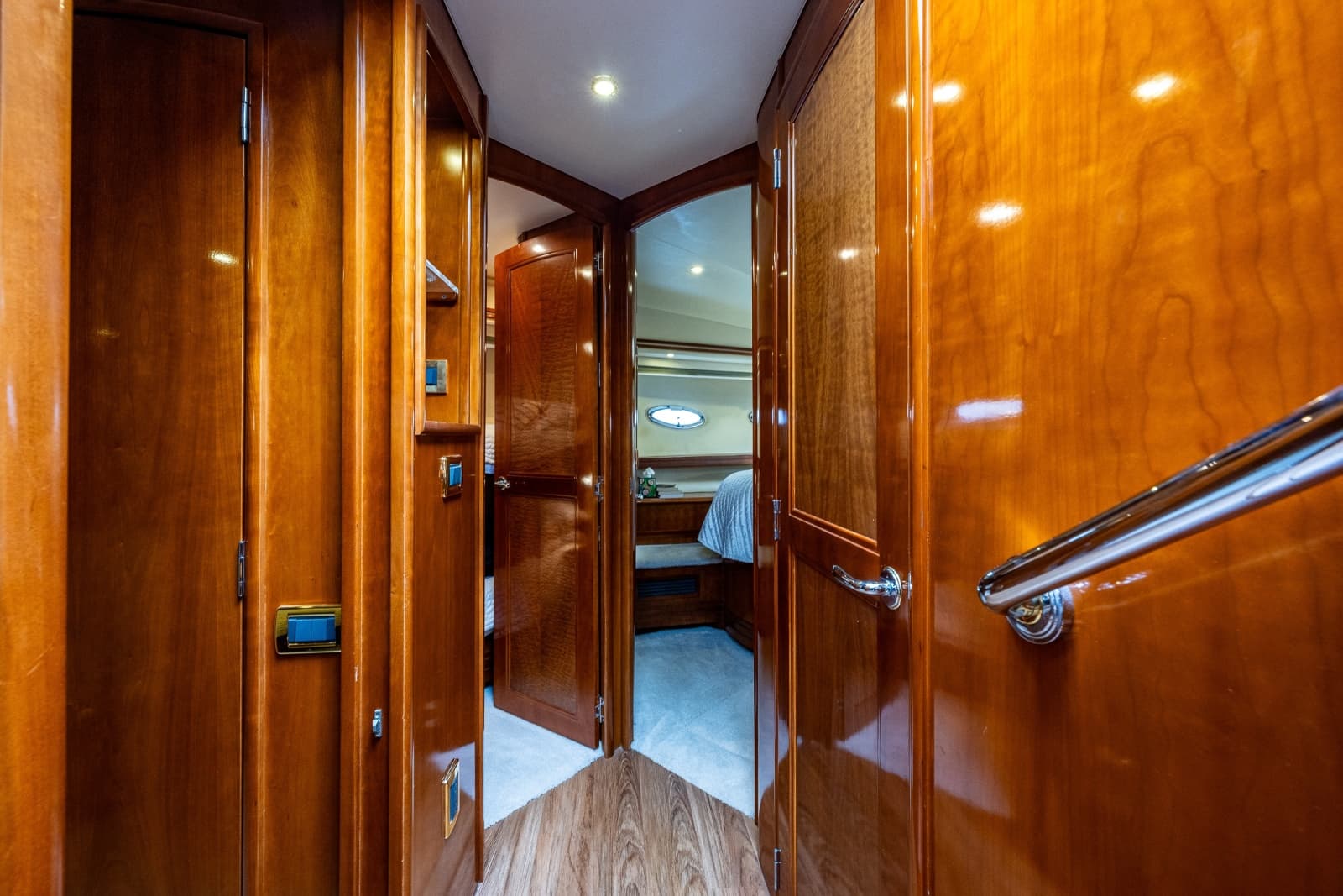 2003 Carver 530 Voyager Pilothouse - Photo 10