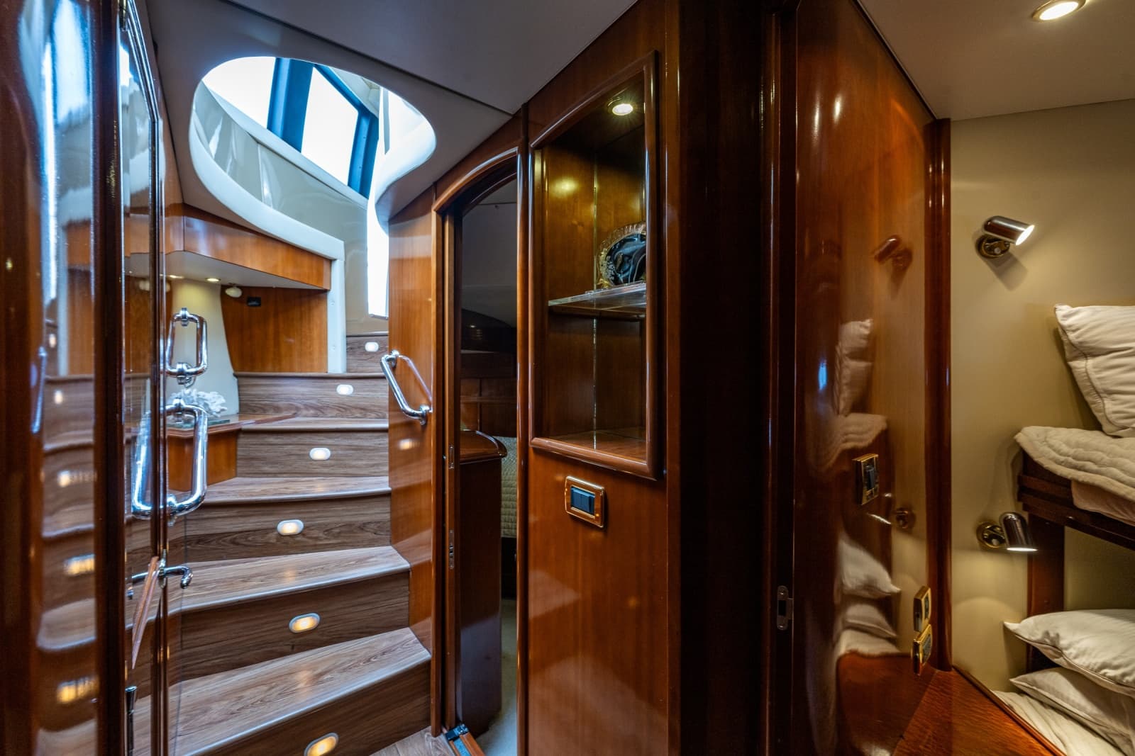 2003 Carver 530 Voyager Pilothouse - Photo 18