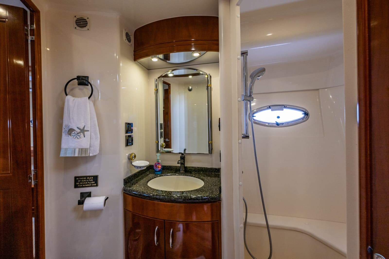 2003 Carver 530 Voyager Pilothouse - Photo 12