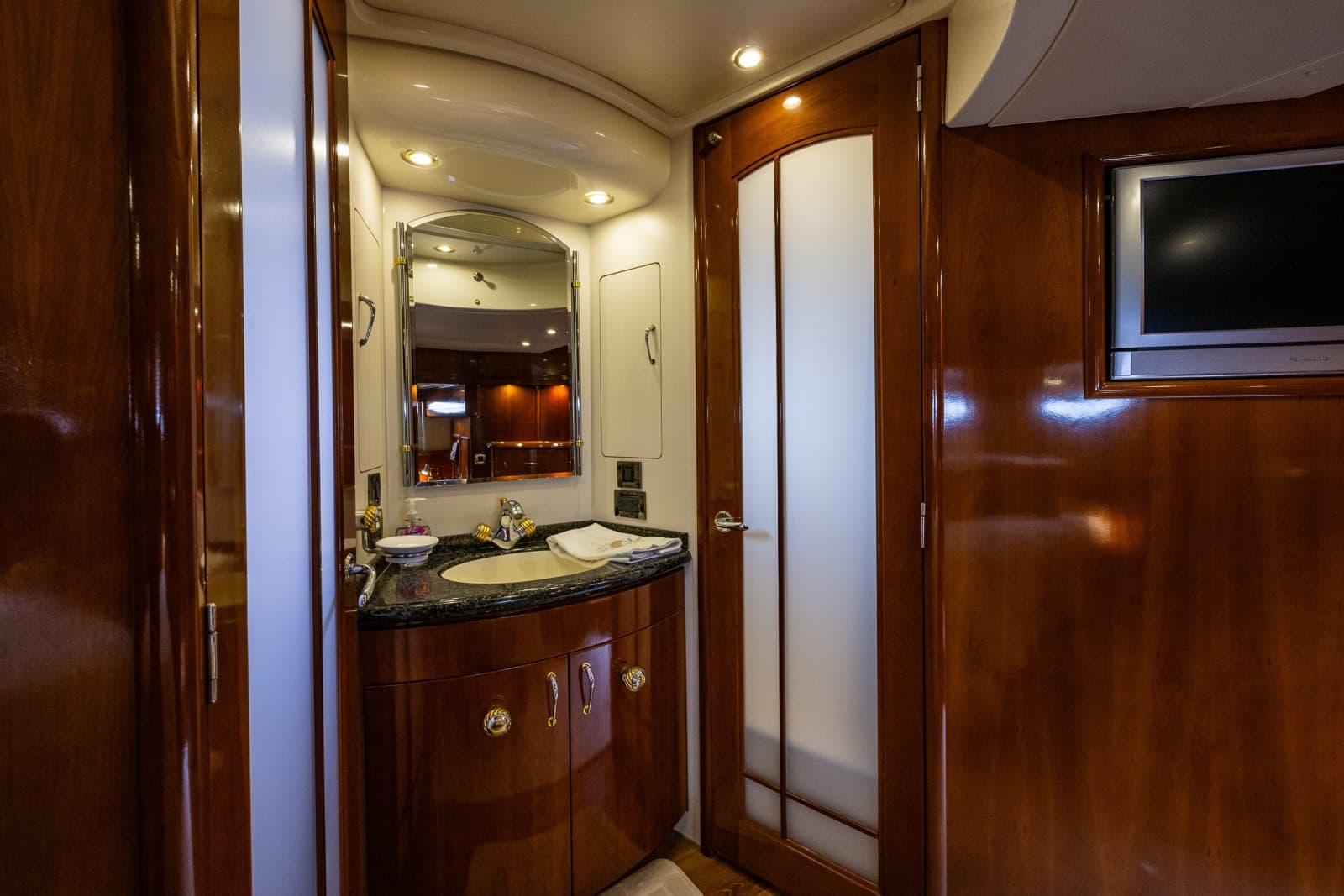 2003 Carver 530 Voyager Pilothouse - Photo 22