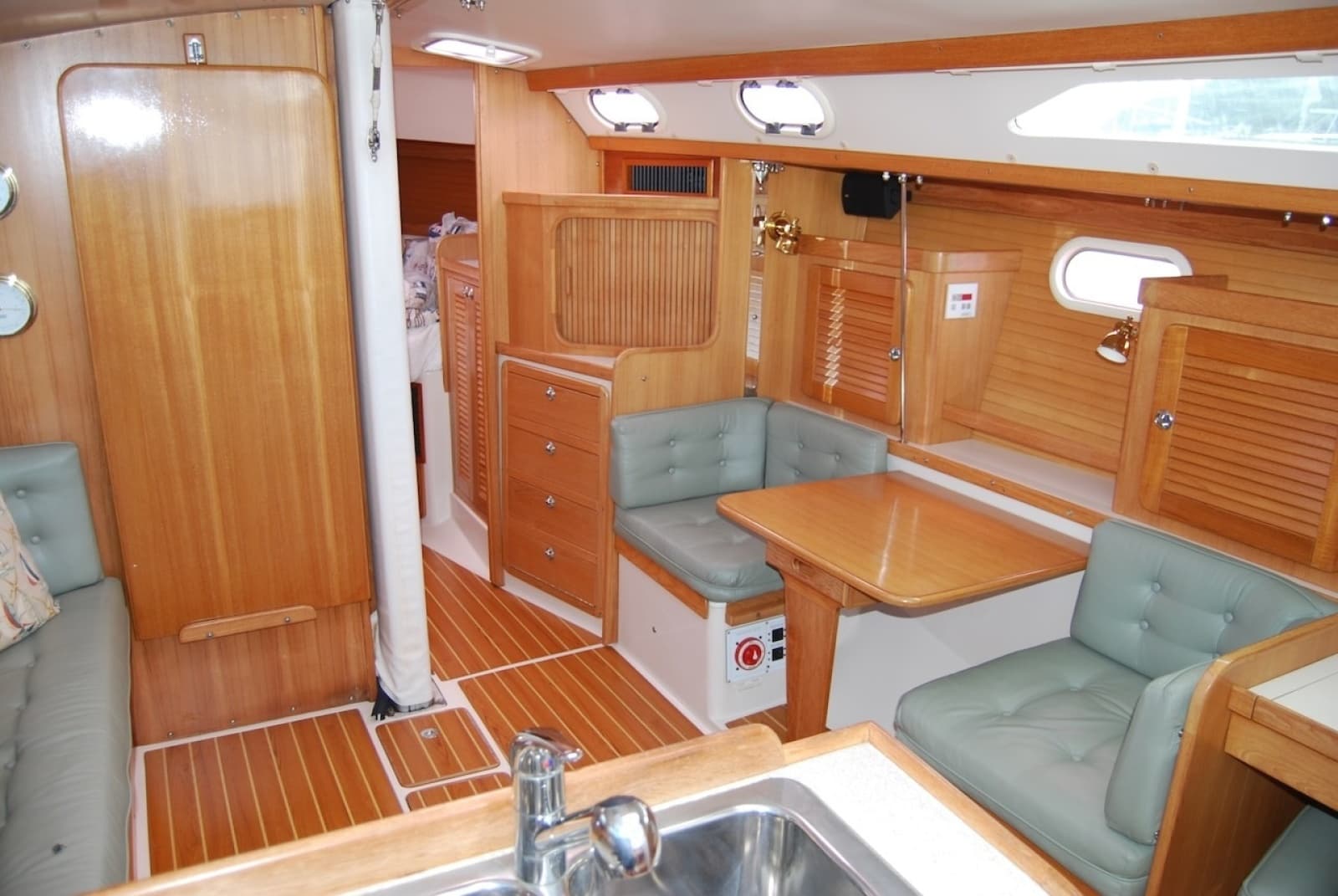 2005 Catalina 36 Mkll - Photo 19