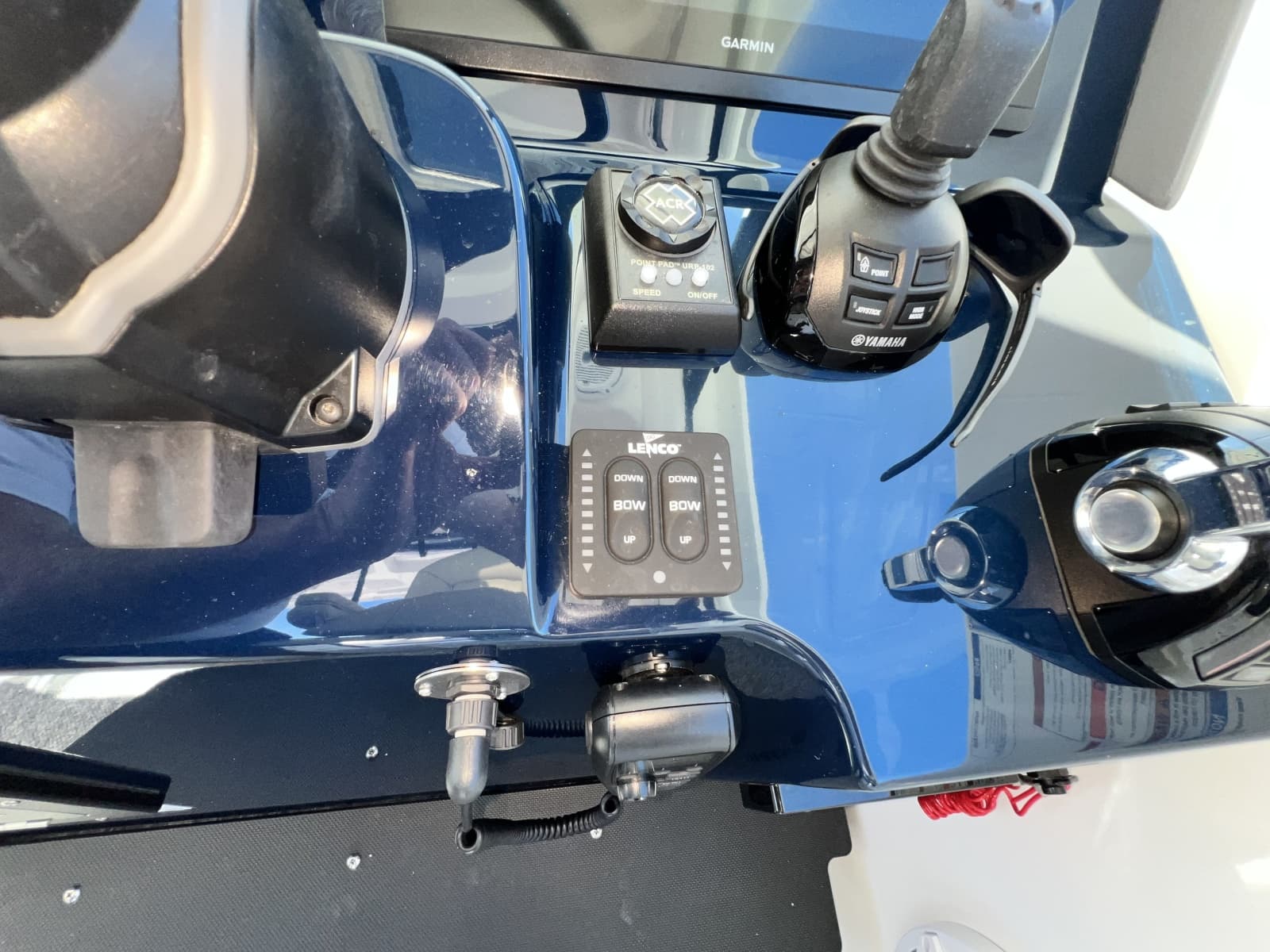 2020 Pursuit 385 Offshore - Photo 21