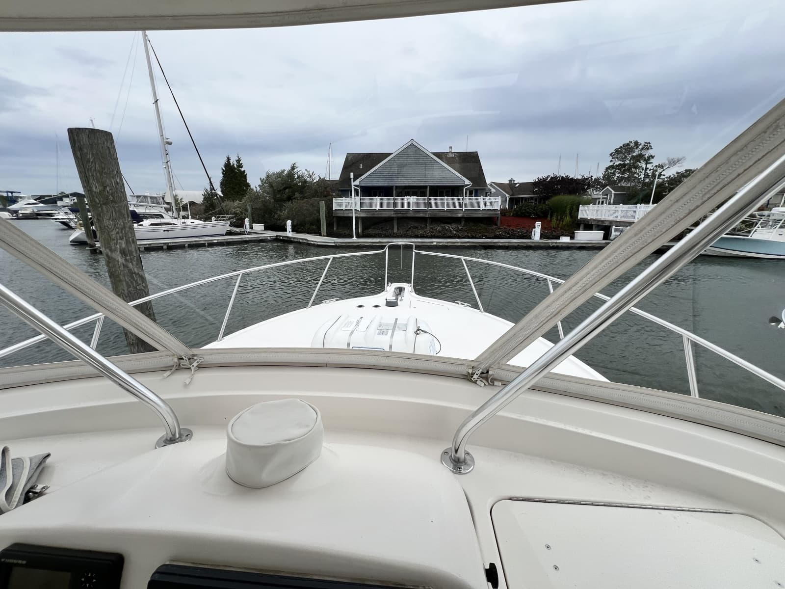 2003 Pursuit 3000 Offshore - Photo 13