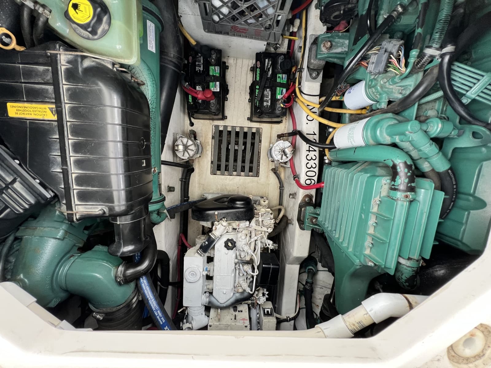 2003 Pursuit 3000 Offshore - Photo 9