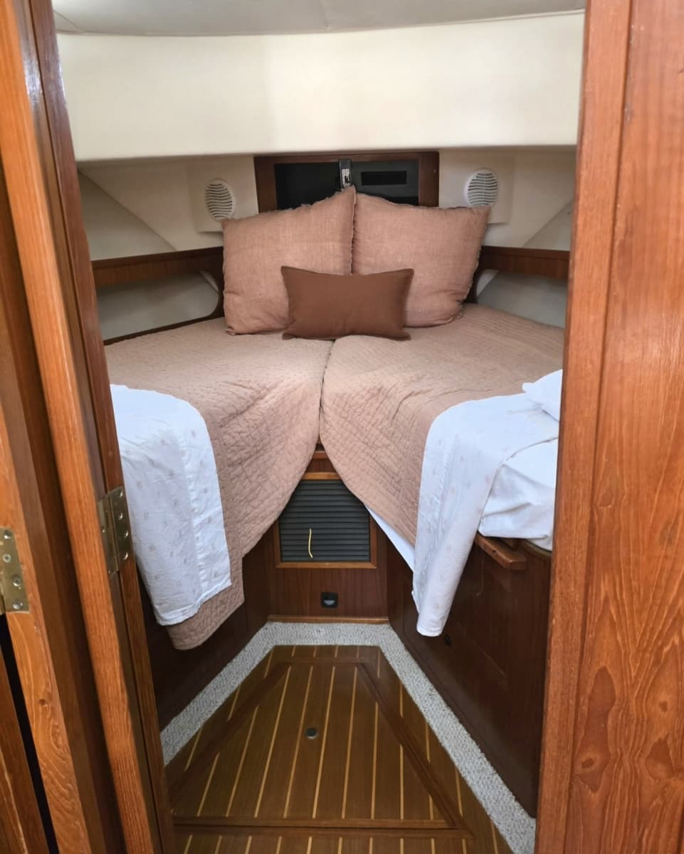 2001 Mainship 43 Trawler Aft Cabin - Photo 45