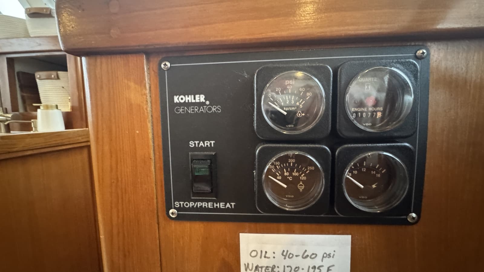 2001 Mainship 43 Trawler Aft Cabin - Photo 38