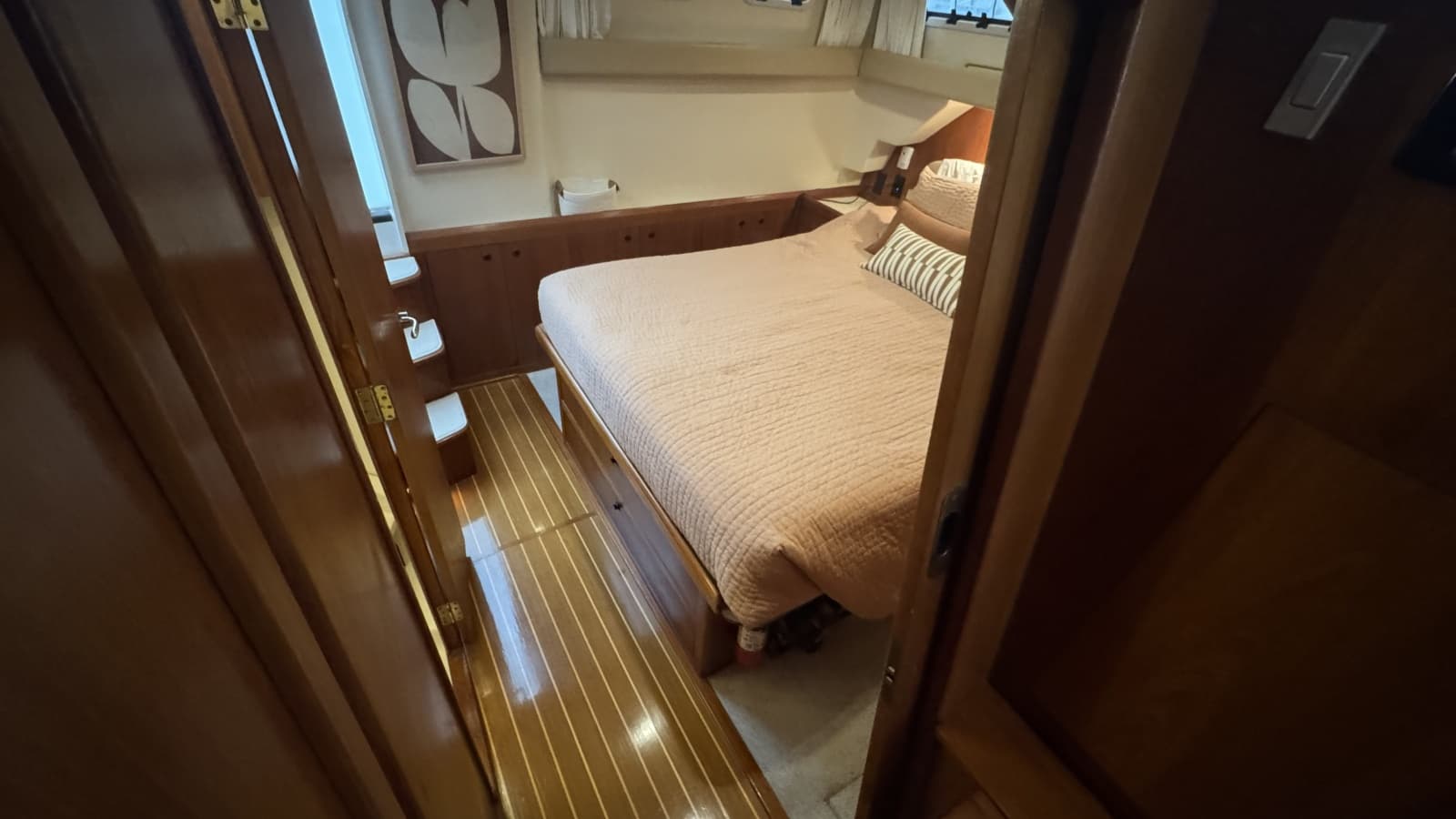 2001 Mainship 43 Trawler Aft Cabin - Photo 50