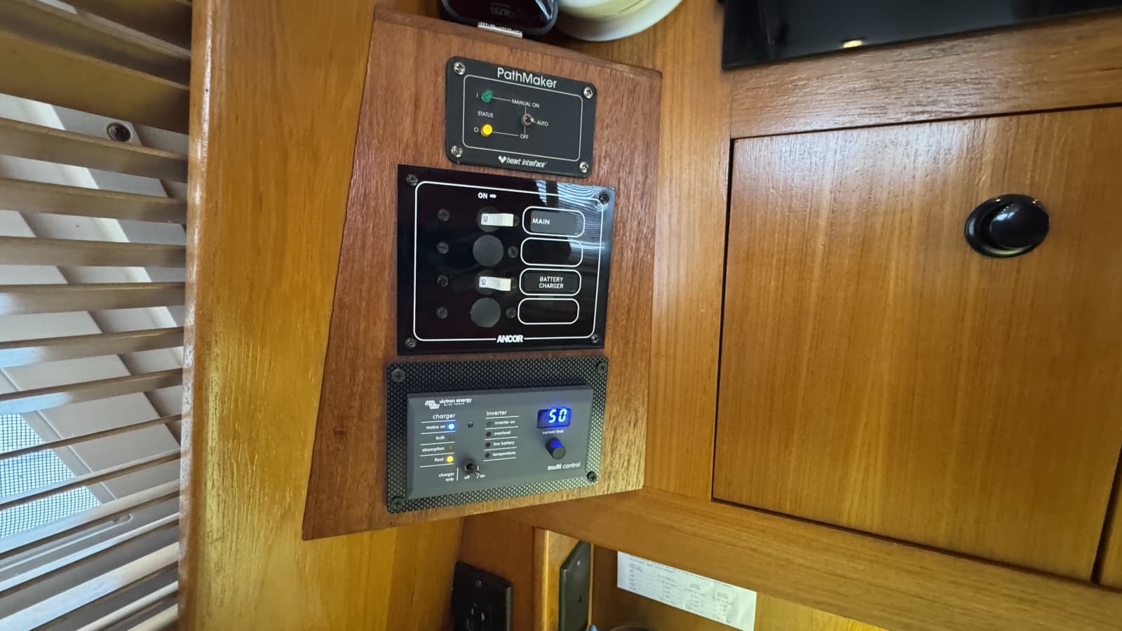 2001 Mainship 43 Trawler Aft Cabin - Photo 16