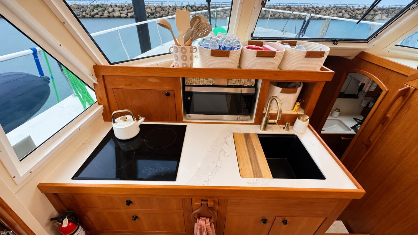 2001 Mainship 43 Trawler Aft Cabin - Photo 24