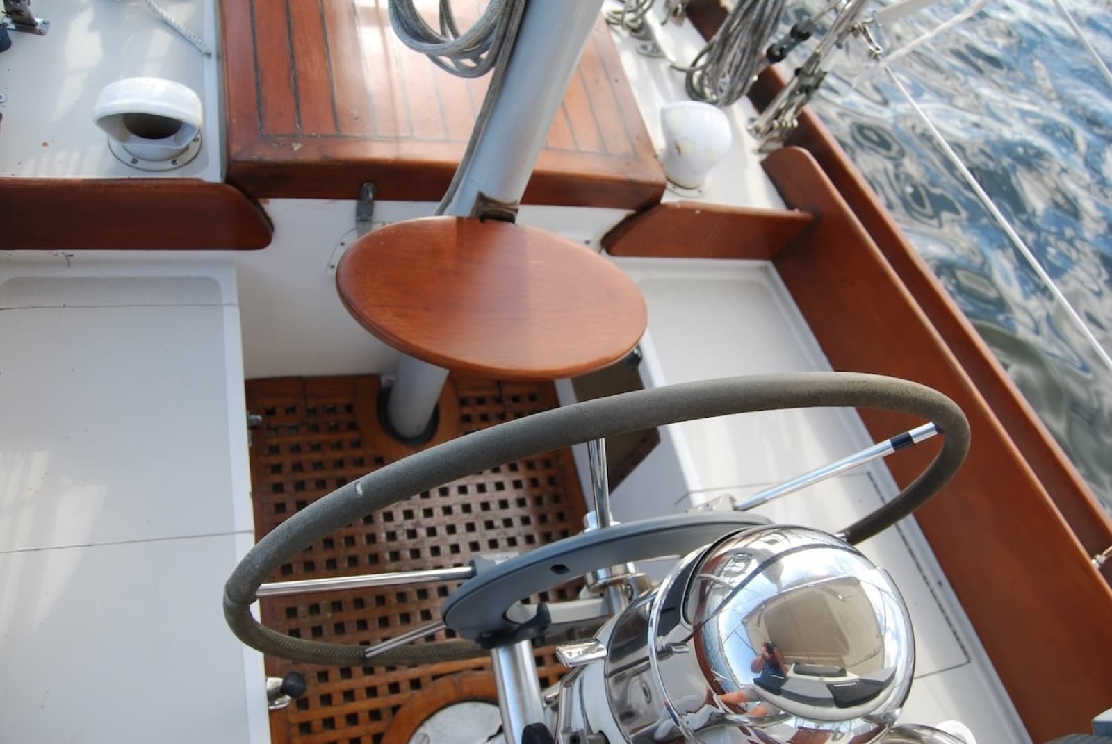 1980 Bristol 40 Yawl - Photo 11
