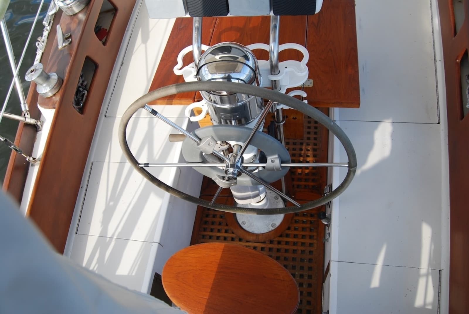 1980 Bristol 40 Yawl - Photo 17