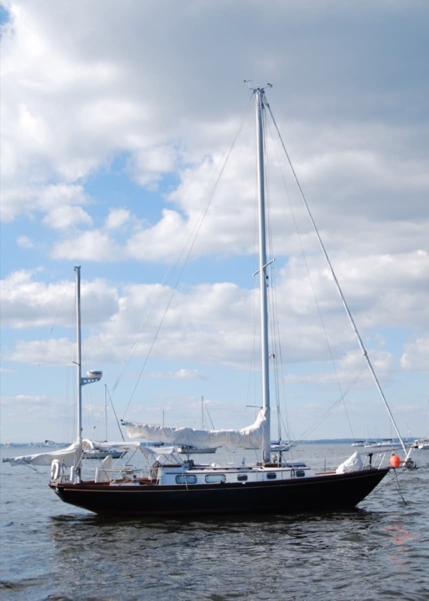 1980 Bristol 40 Yawl - Photo 7