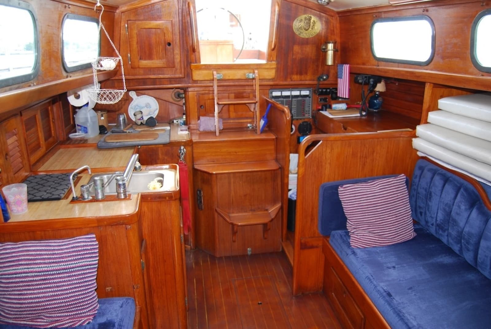 1980 Bristol 40 Yawl - Photo 41