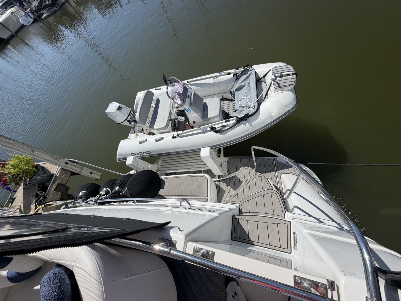 2000 Carver 396 Motor Yacht - Photo 5