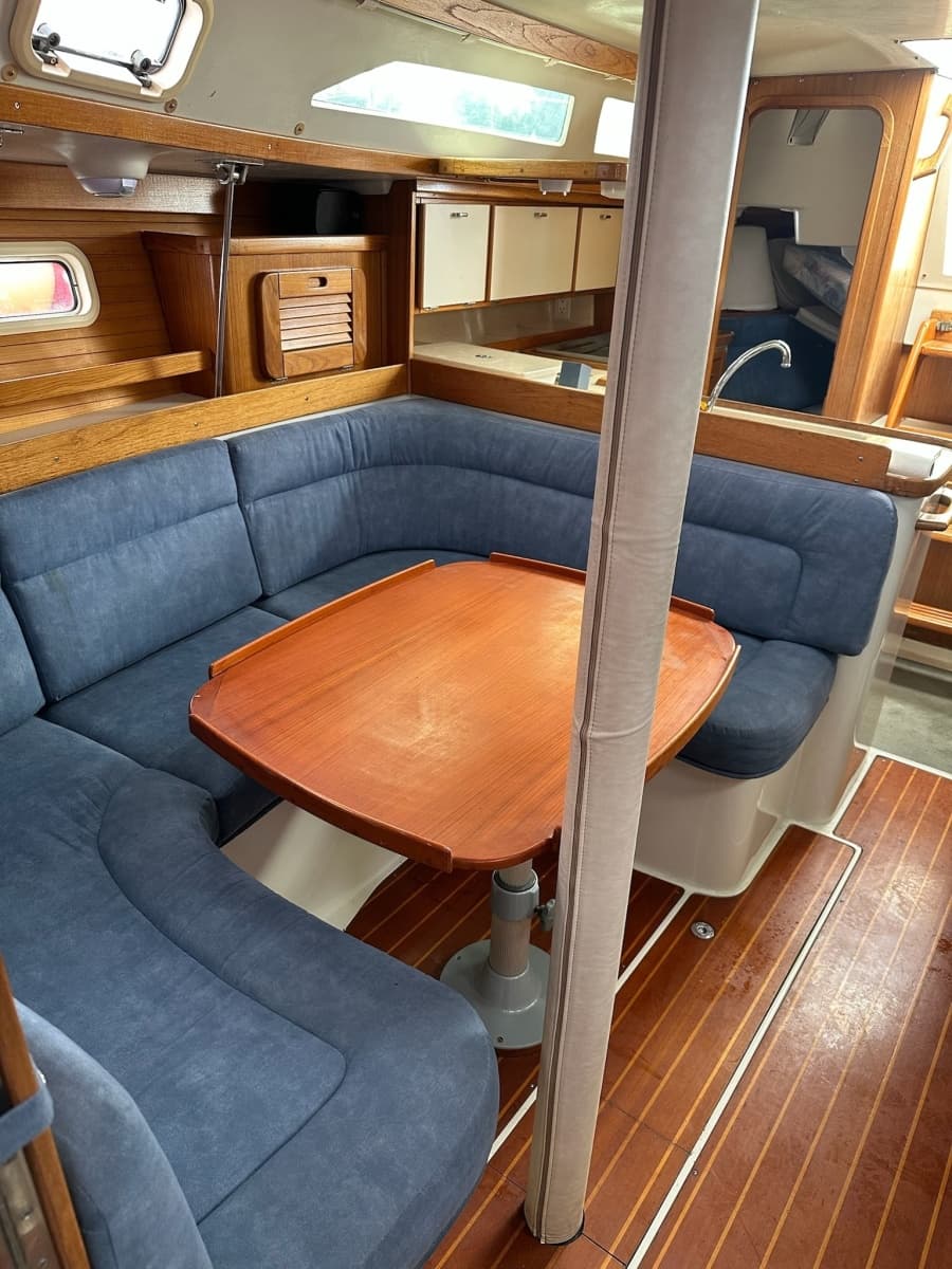 1996 Catalina 34 mkII - Photo 35