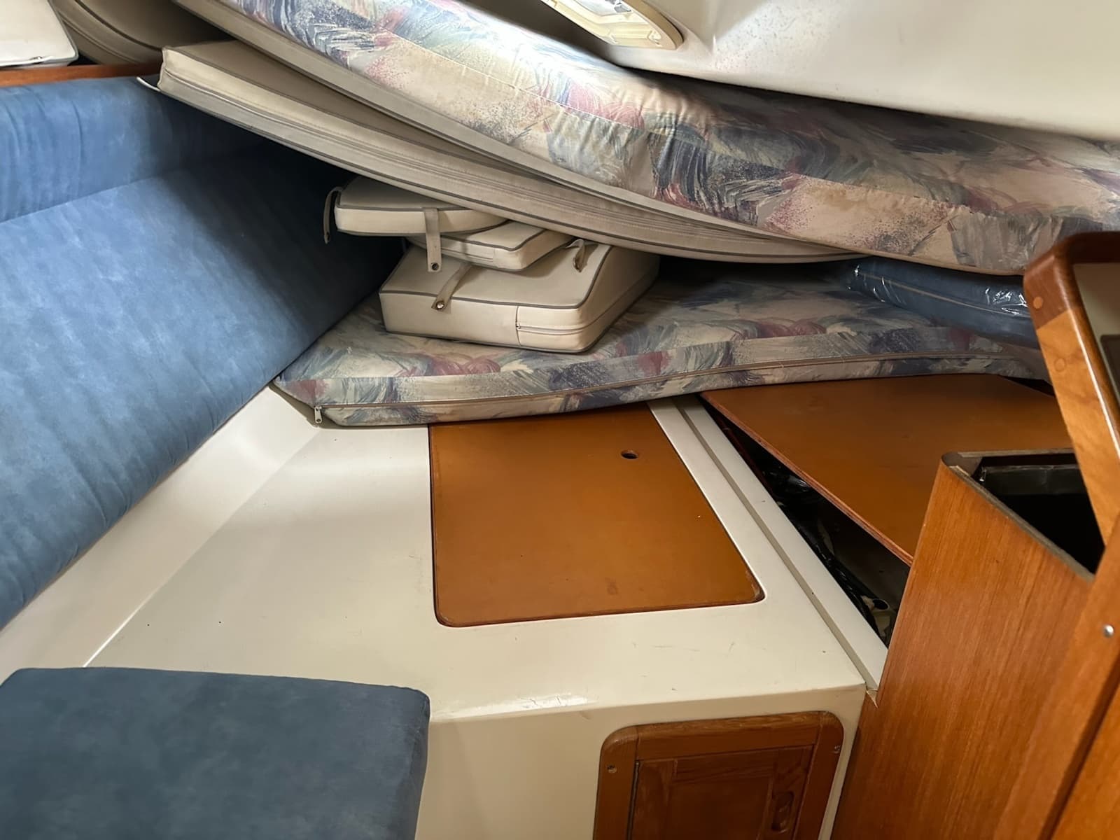 1996 Catalina 34 mkII - Photo 49