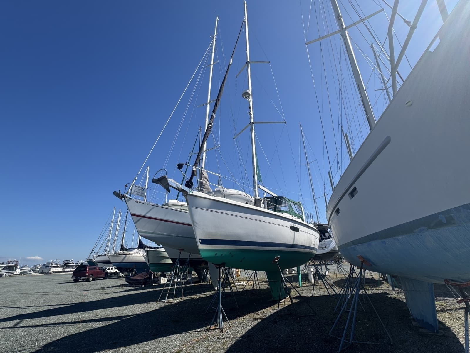1999 Hunter 420 - Photo 2