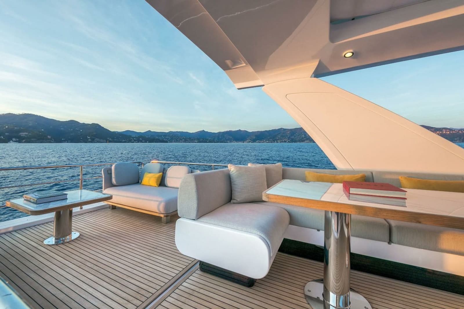 2024 Azimut FLY 60 - Photo 7