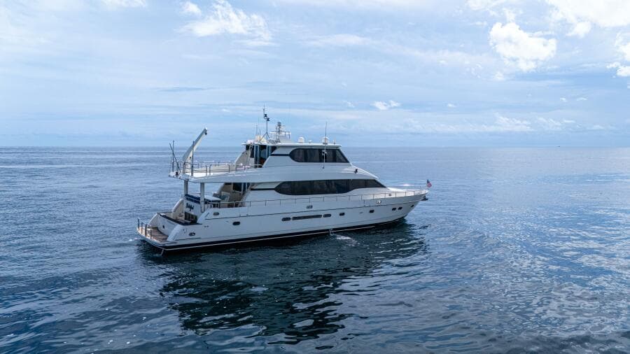 2001 Motor Yacht 82MY - Photo 4