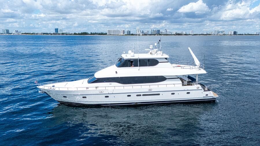 2001 Motor Yacht 82MY - Photo 3