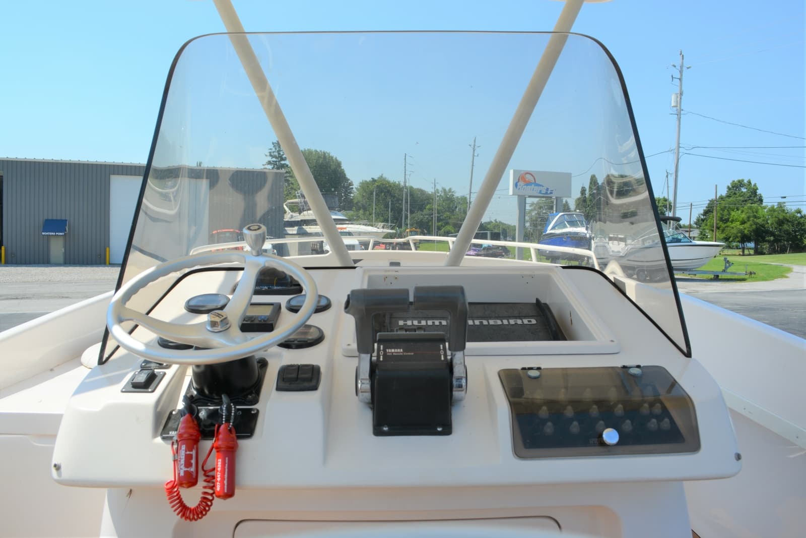2001 Intrepid 322 Cuddy - Photo 22