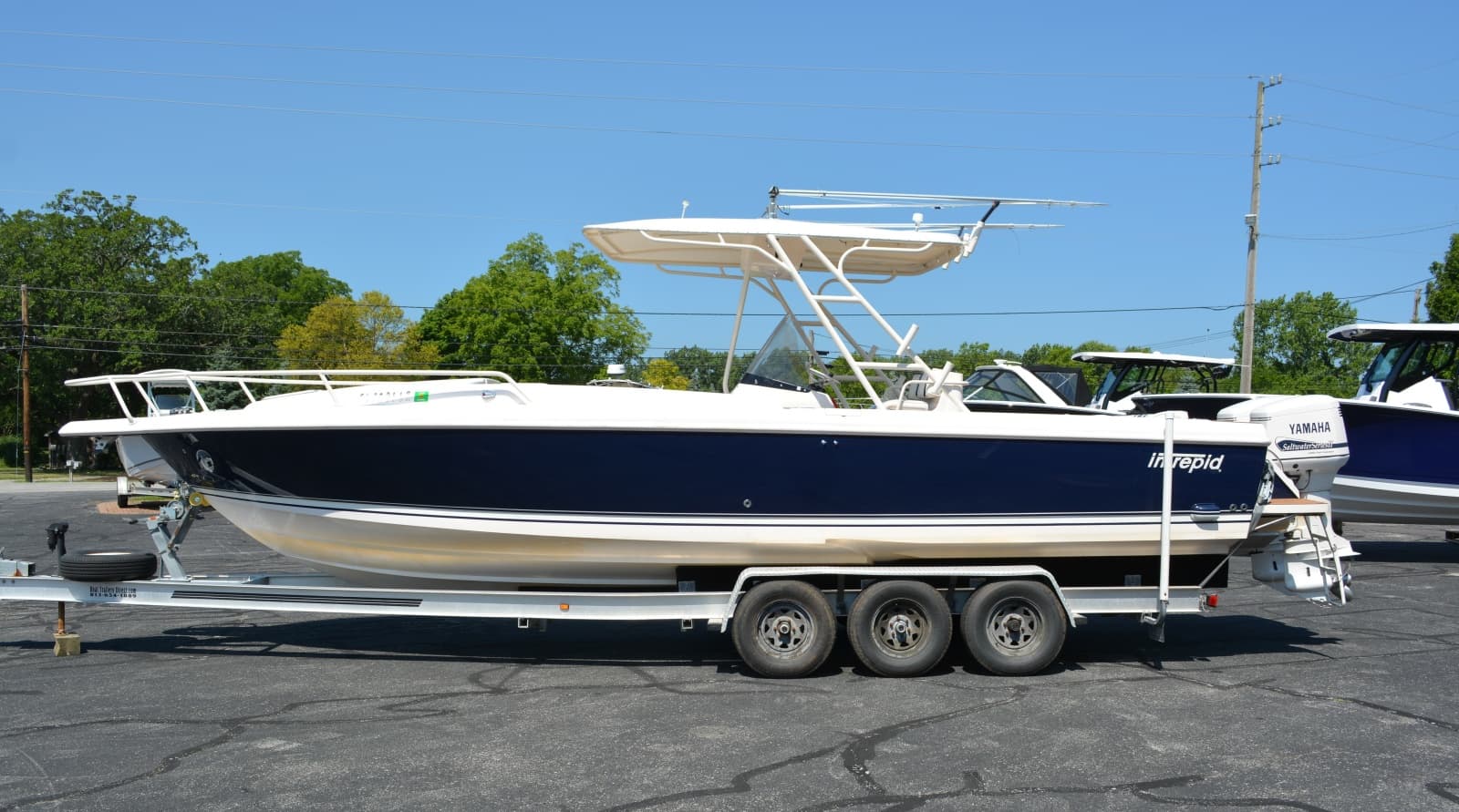 2001 Intrepid 322 Cuddy - Photo 5