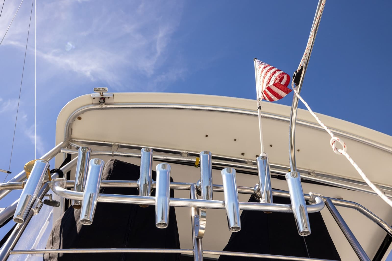 1995 Hatteras 43 Convertible - Photo 71