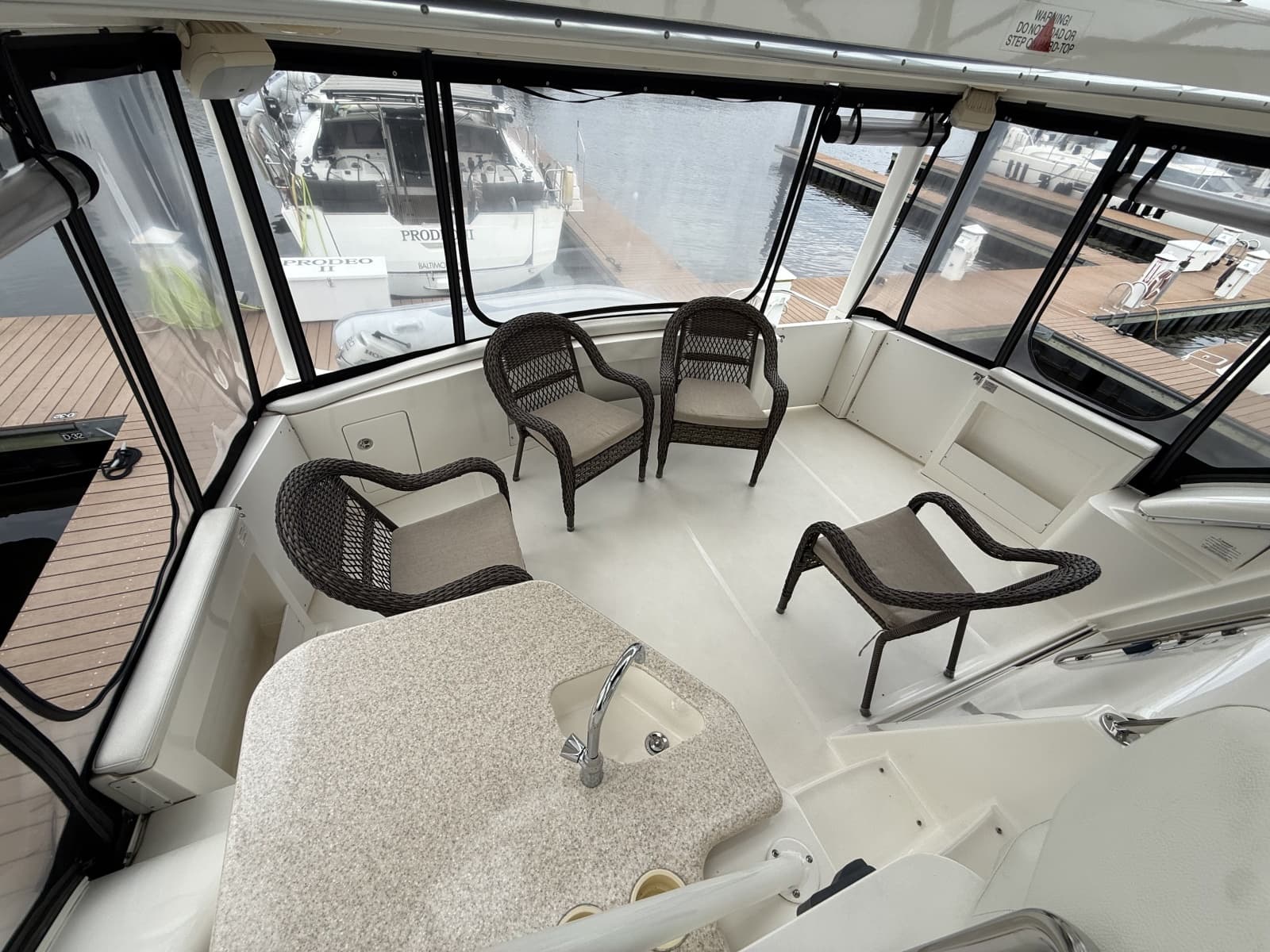 2005 Silverton 43 Motor Yacht - Photo 14