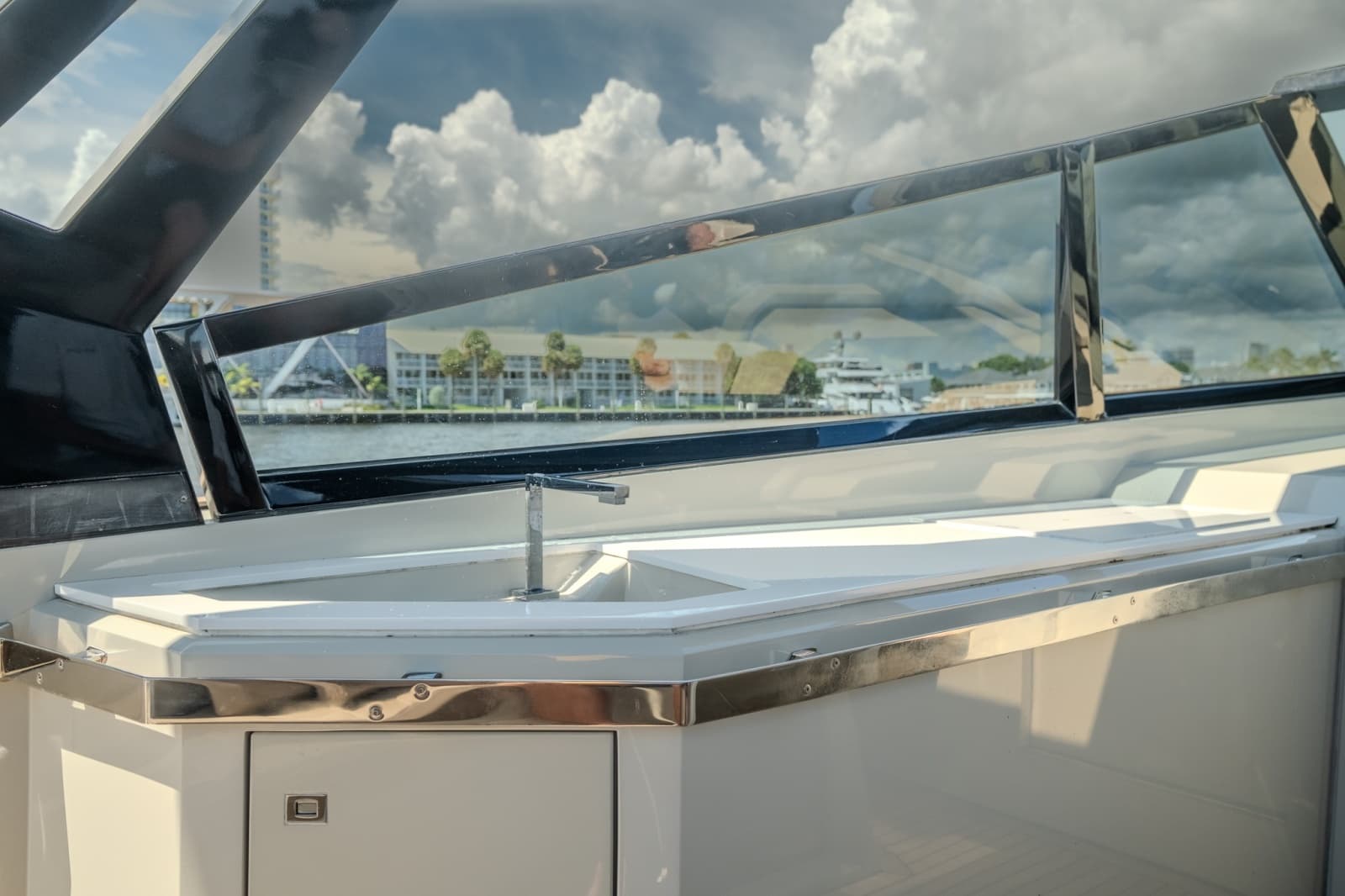 2023 Evo Marine R4 - Photo 53