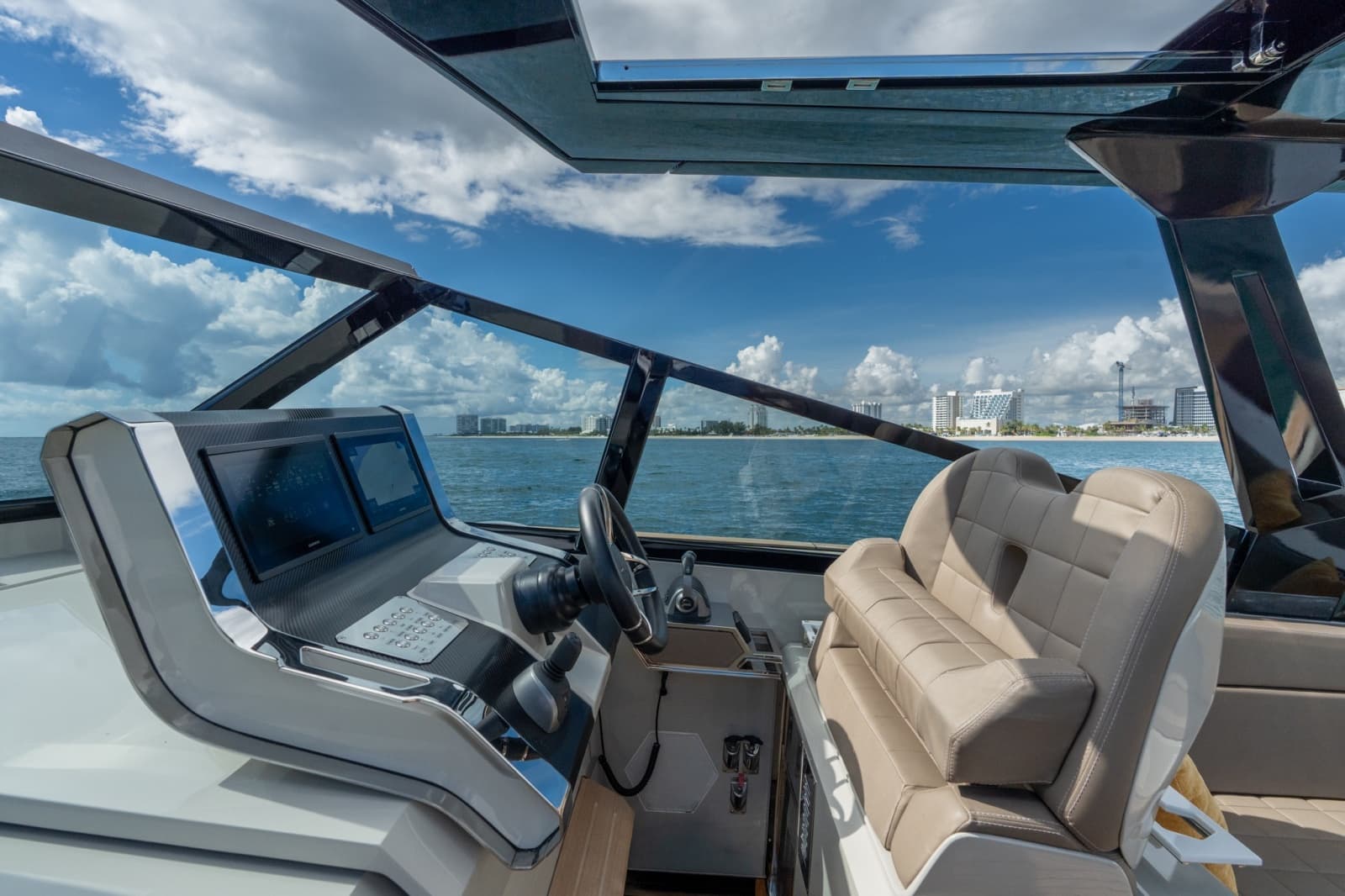 2023 Evo Marine R4 - Photo 49