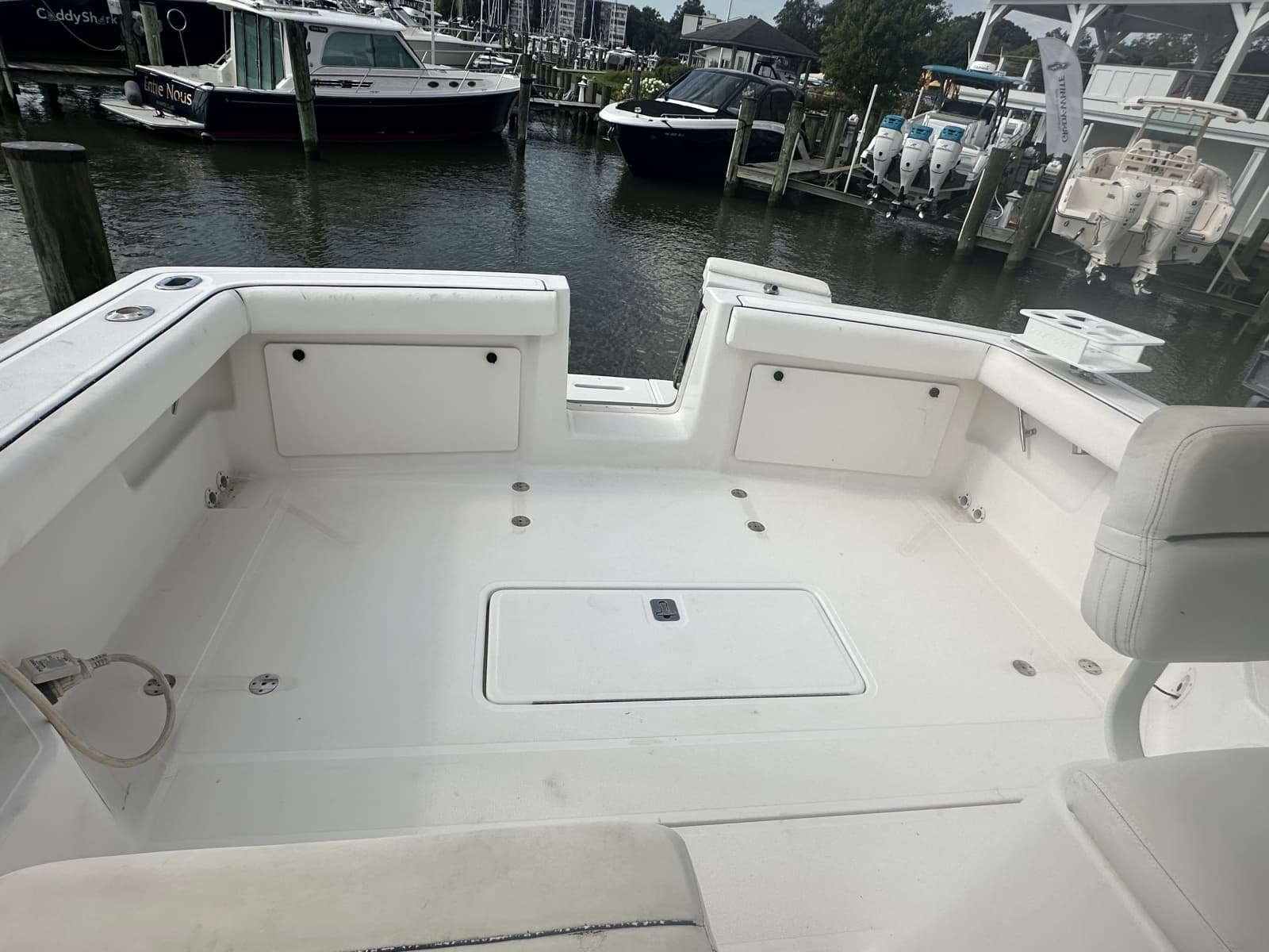 2005 Tiara Yachts 2900 Coronet - Photo 9