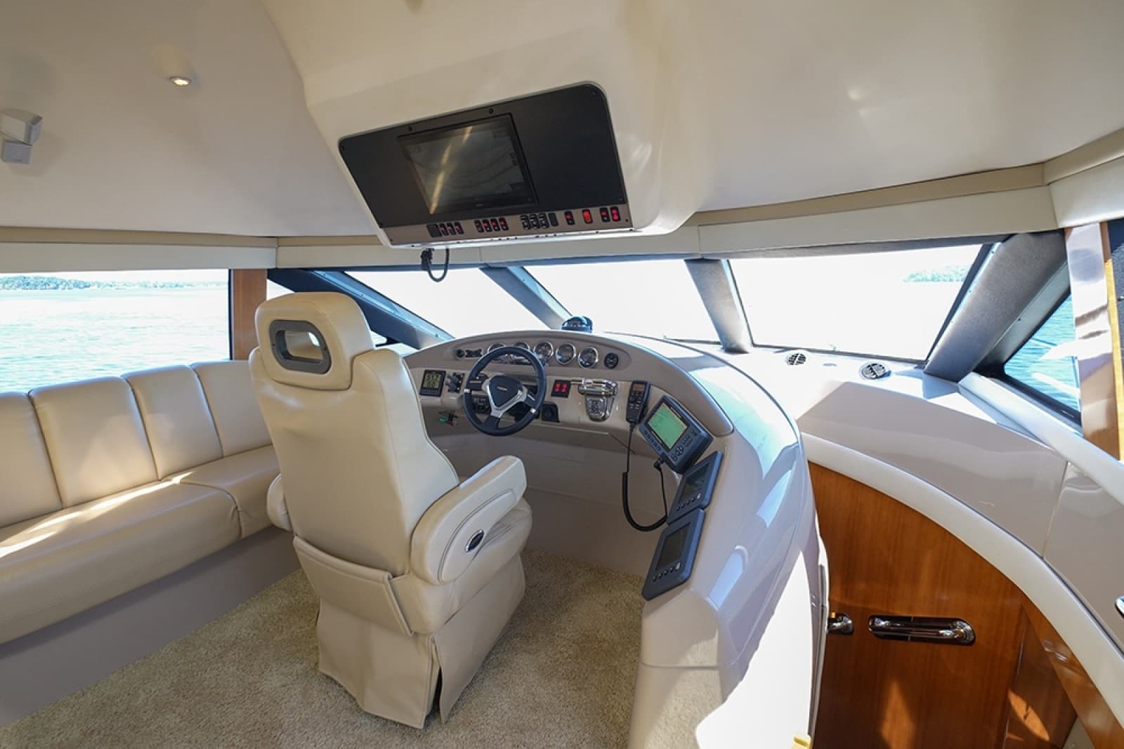 2005 Carver 56 Voyager - Photo 33