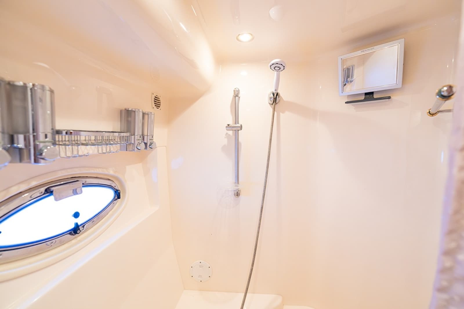 2005 Carver 56 Voyager - Photo 47