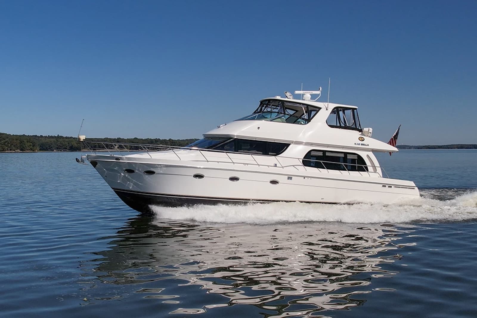 2005 Carver 56 Voyager - Photo 2