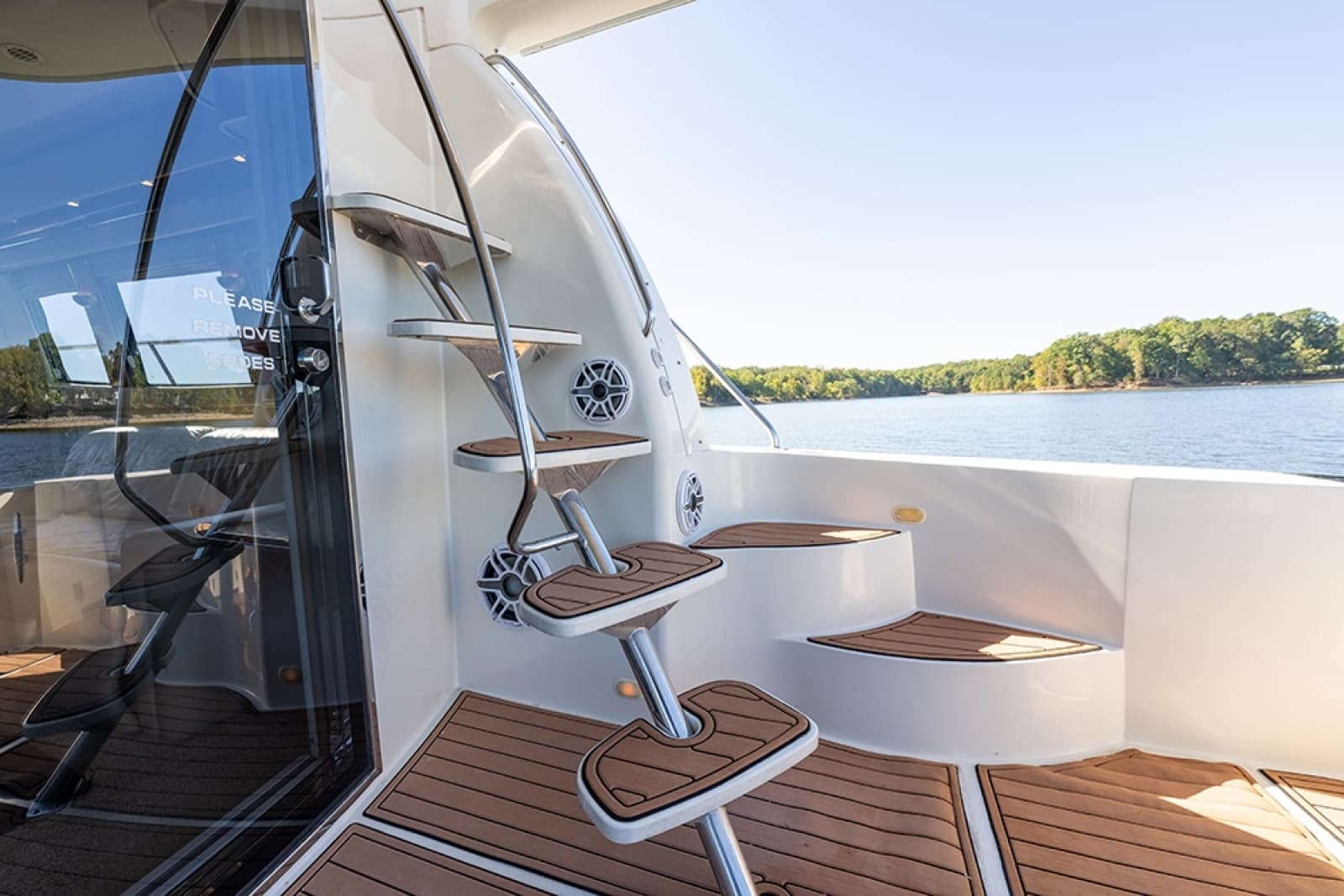 2005 Carver 56 Voyager - Photo 14