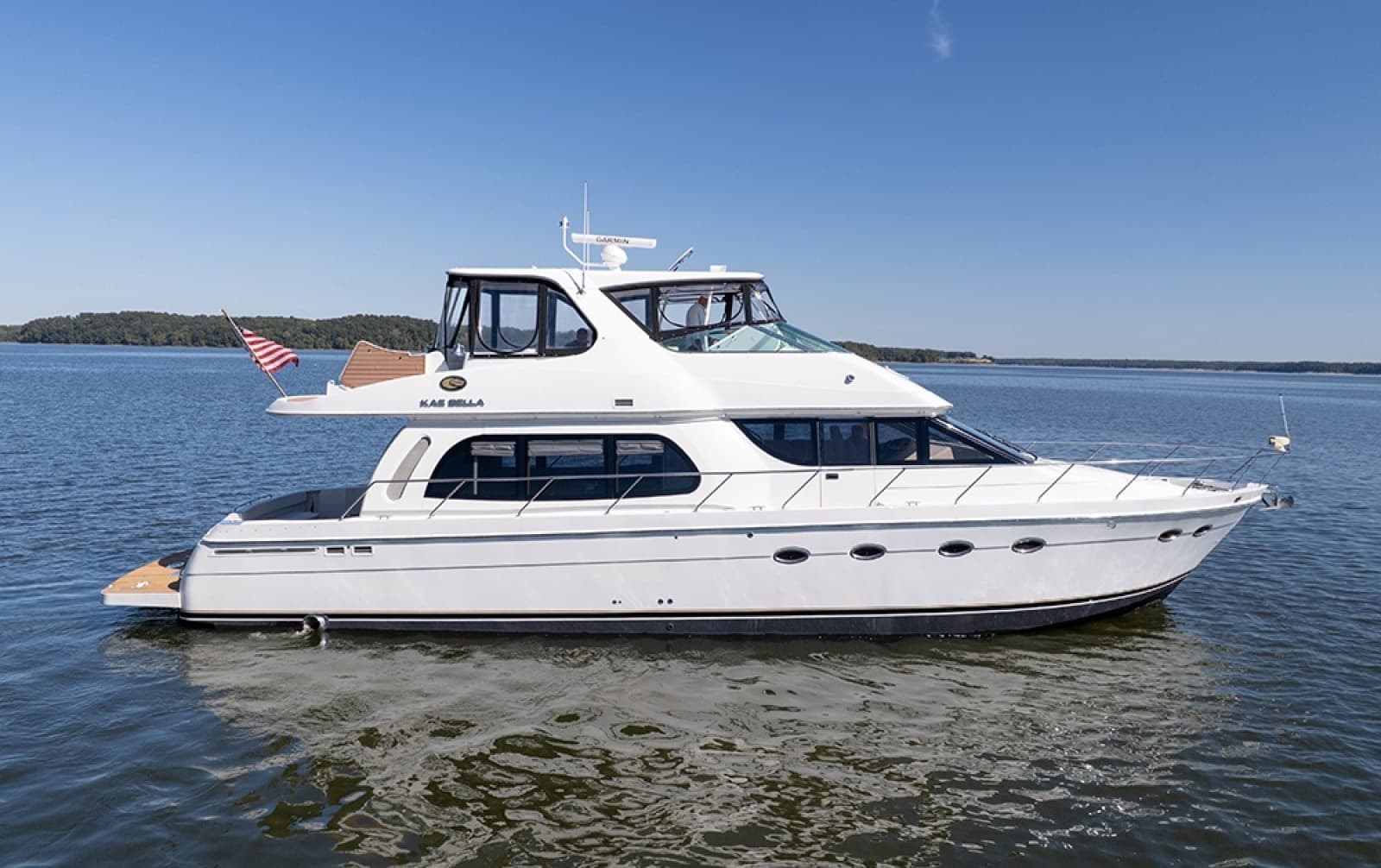 2005 Carver 56 Voyager - Photo 1