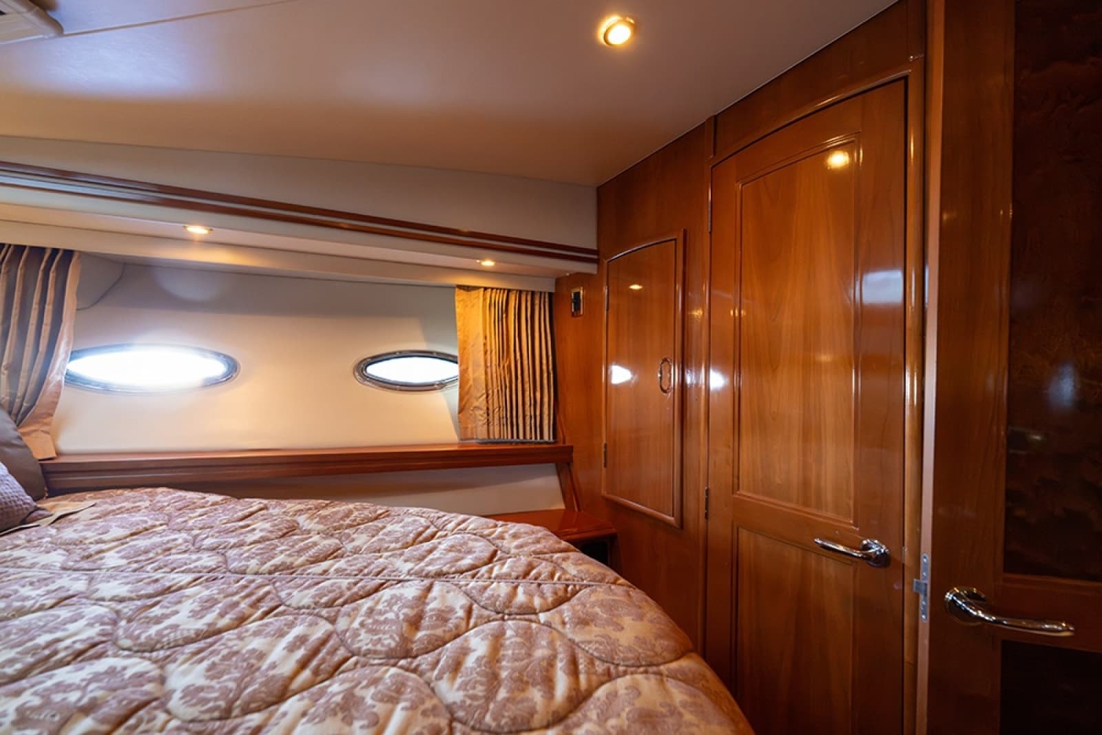 2005 Carver 56 Voyager - Photo 50