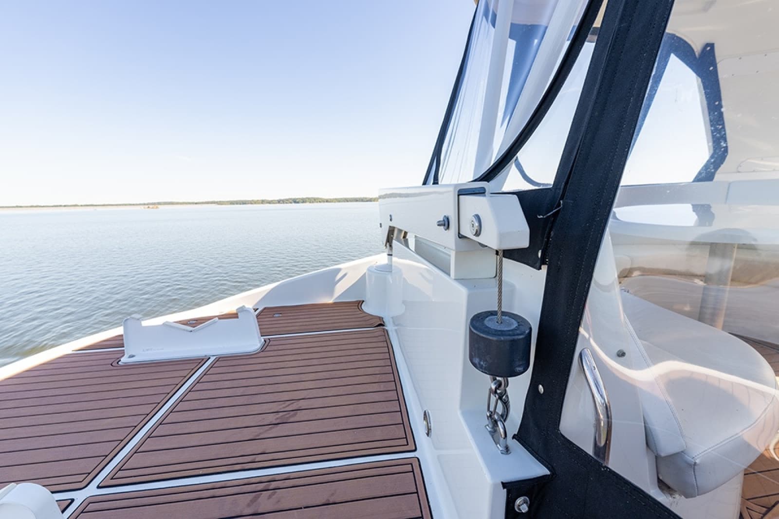 2005 Carver 56 Voyager - Photo 22