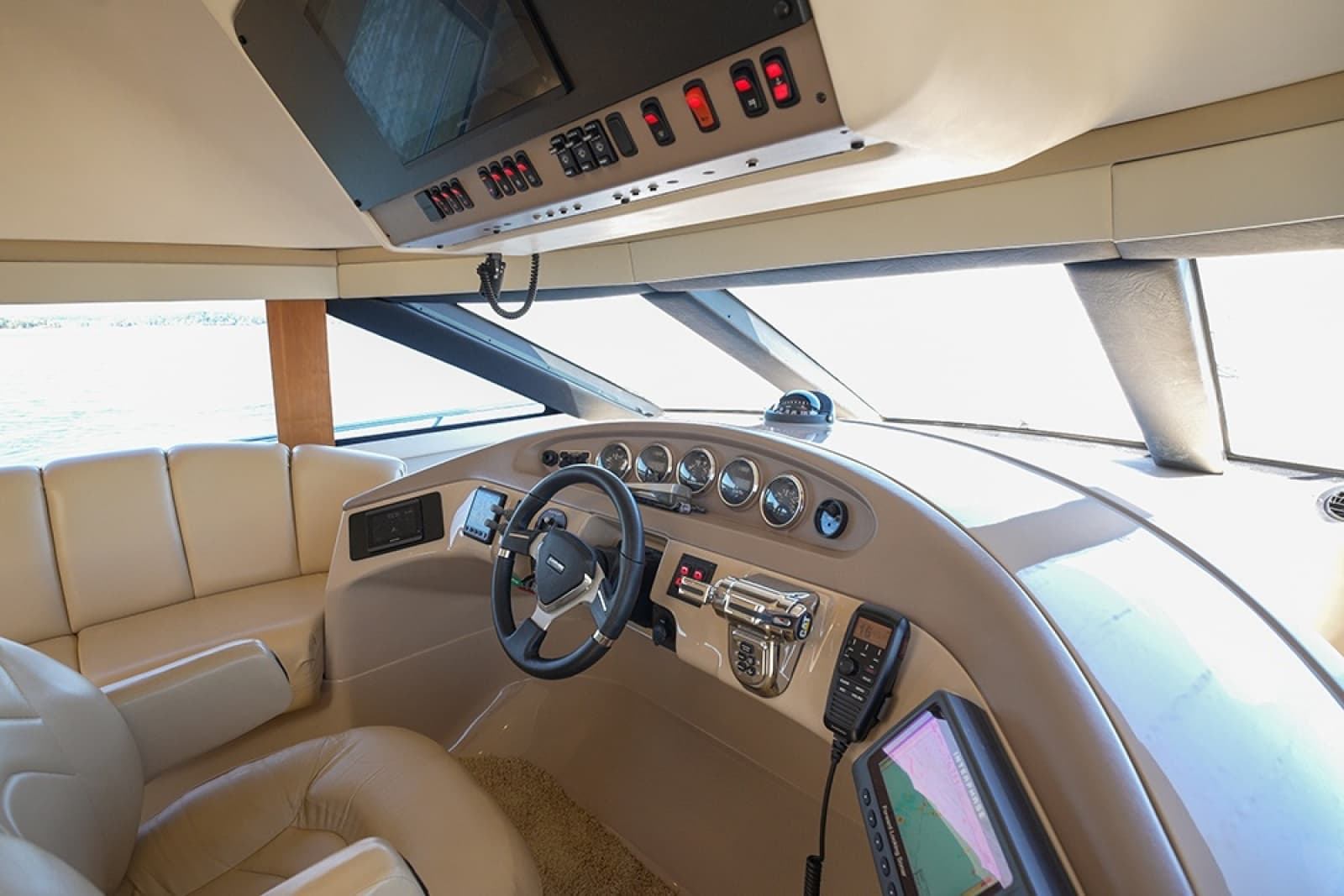2005 Carver 56 Voyager - Photo 35