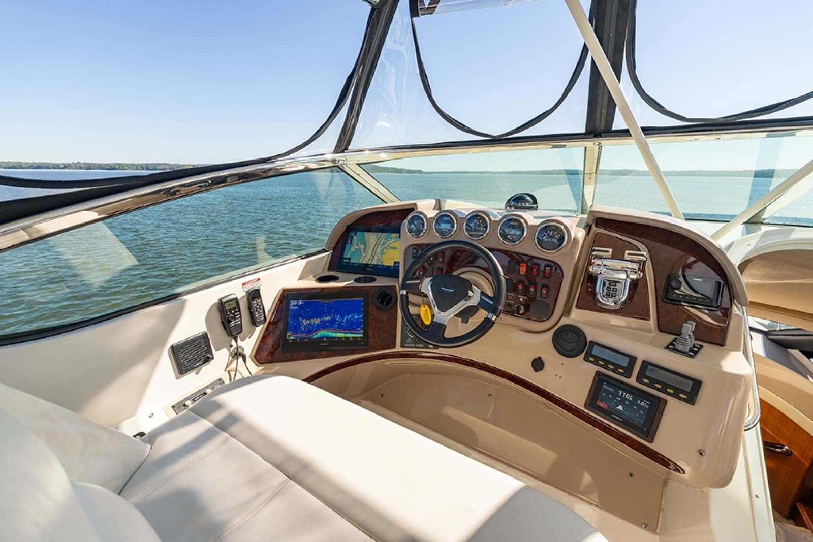 2005 Carver 56 Voyager - Photo 19