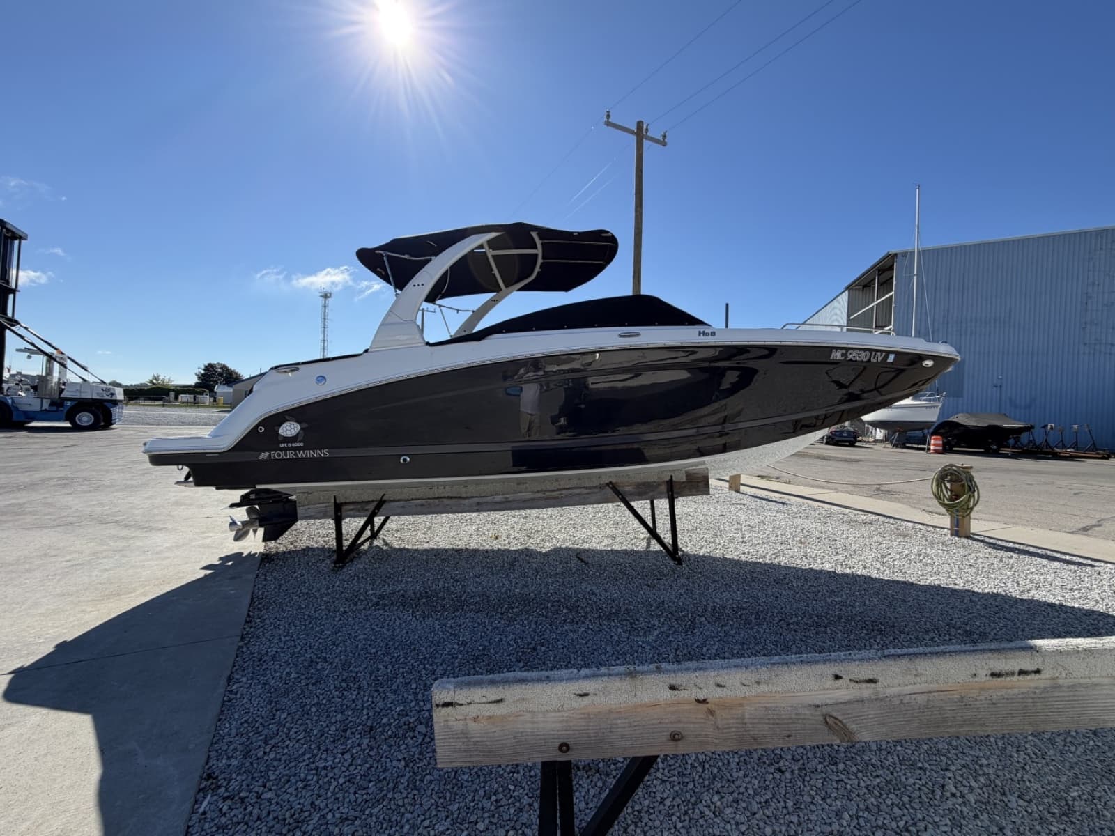 2022 Four Winns HD8 - Photo 14