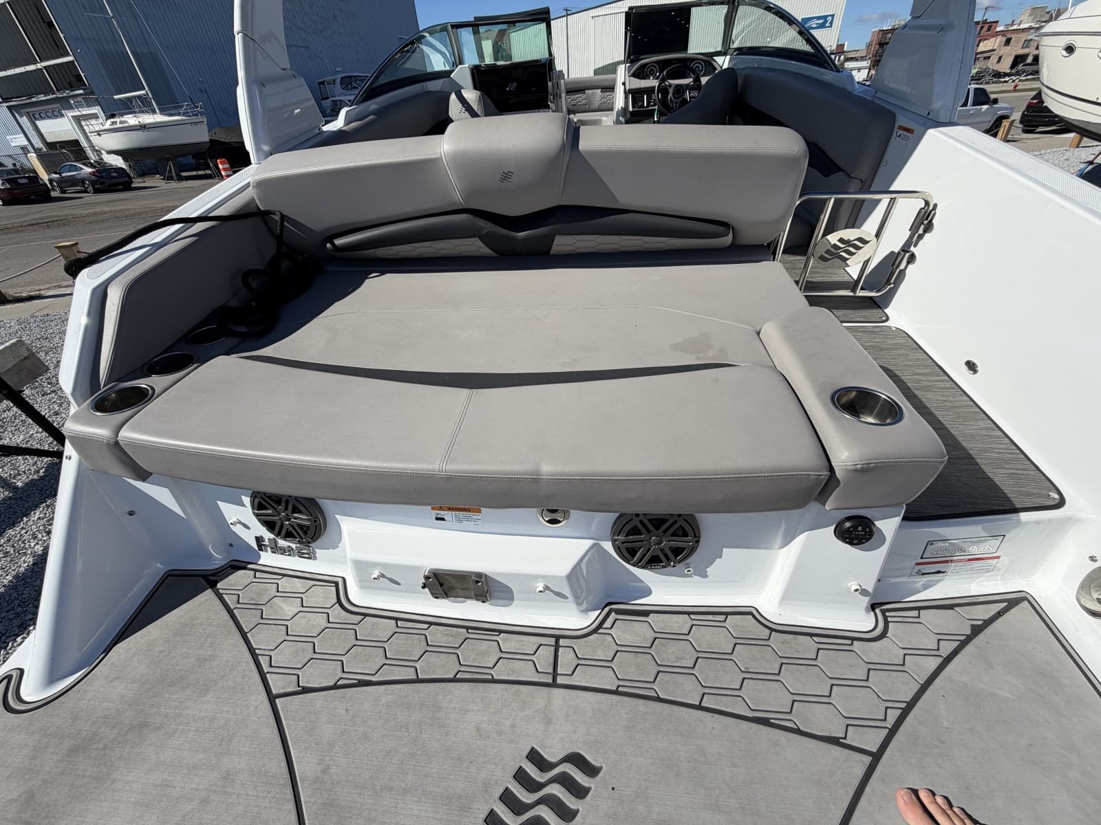 2022 Four Winns HD8 - Photo 22