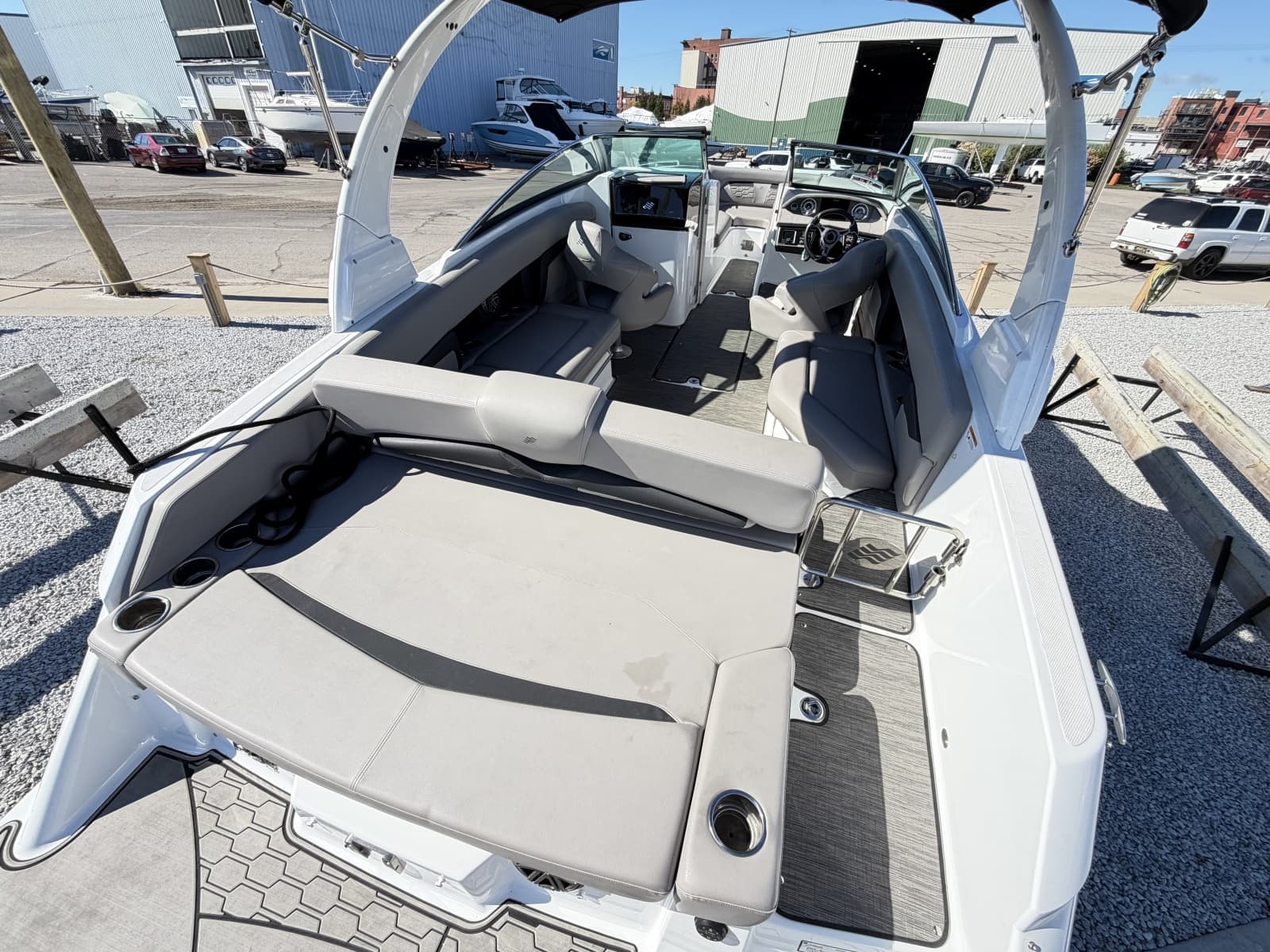 2022 Four Winns HD8 - Photo 30