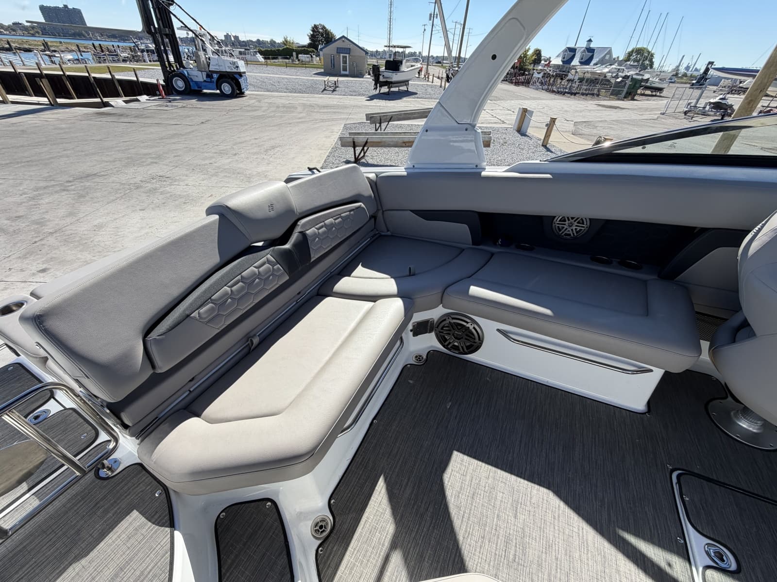 2022 Four Winns HD8 - Photo 33