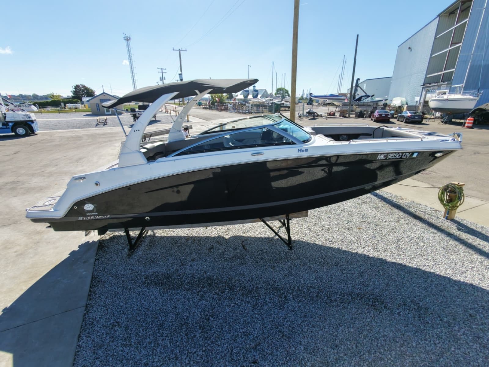 2022 Four Winns HD8 - Photo 1