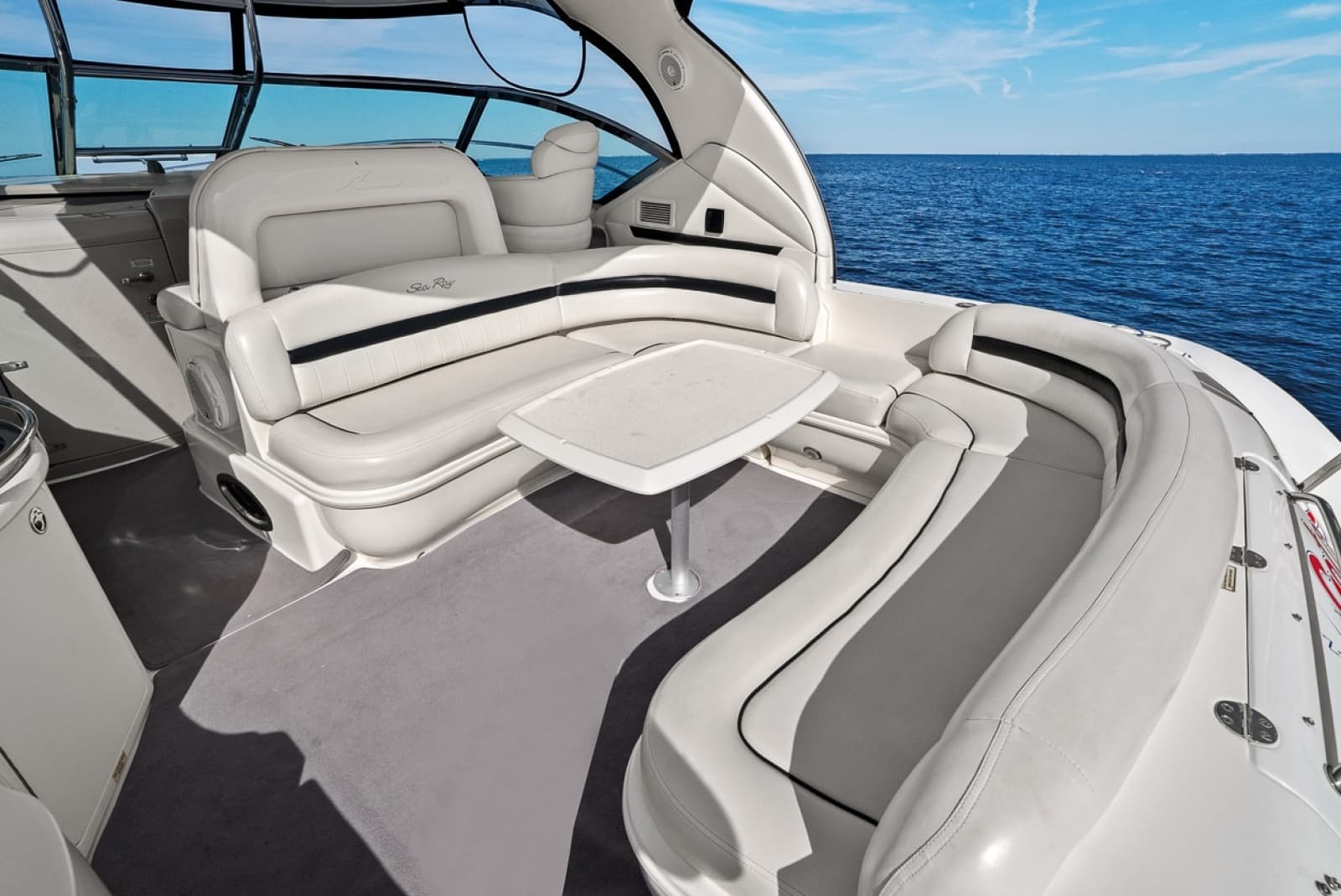2005 Sea Ray 420 Sundancer - Photo 25