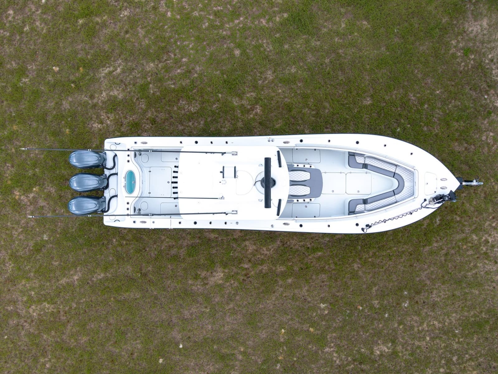 2026 Yellowfin 36 Offshore - Photo 13