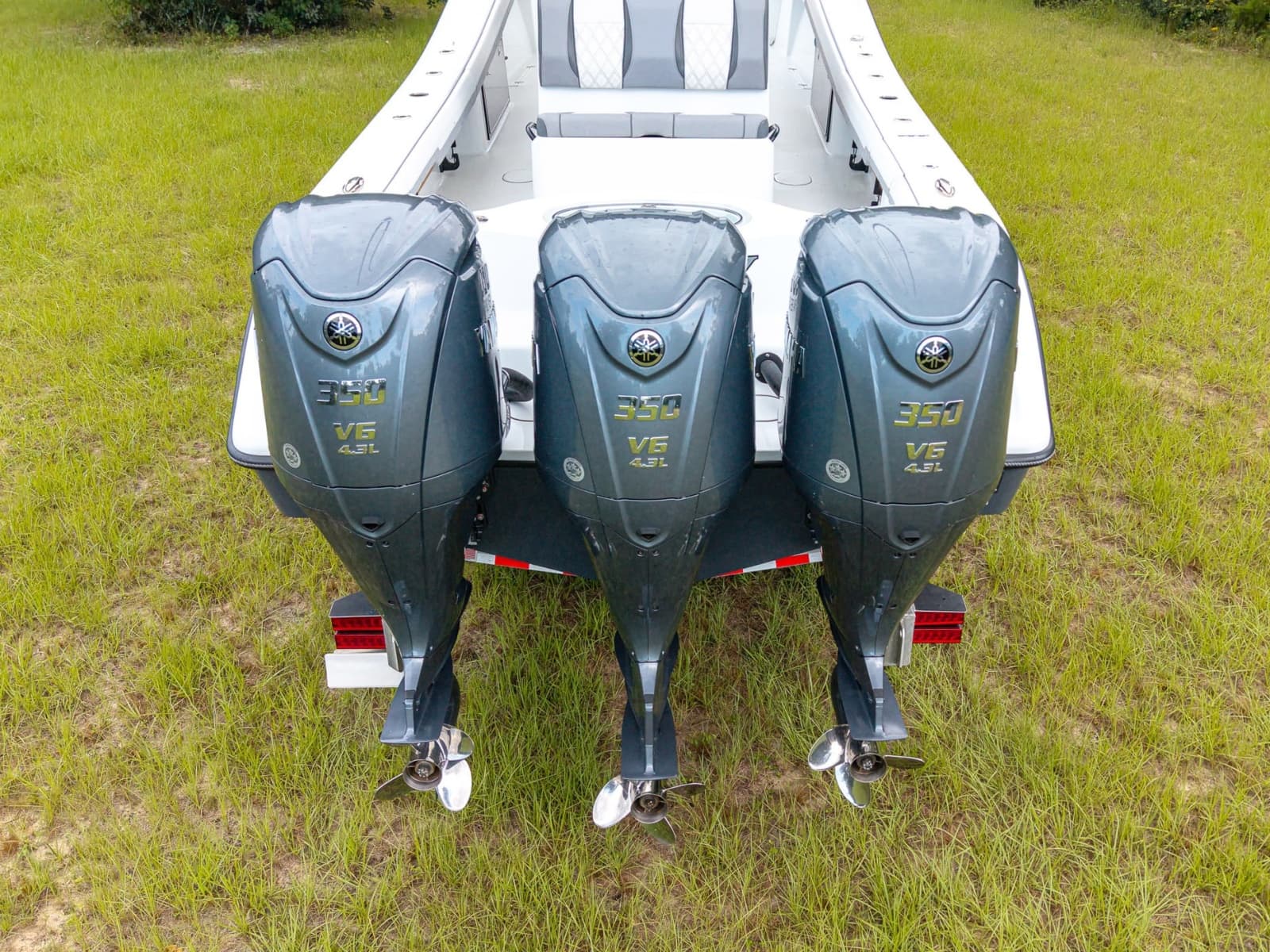 2026 Yellowfin 36 Offshore - Photo 8